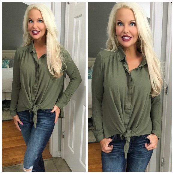 Tops - ❤️LAST 1! Must Have Hi Lo Tie Front Olive Tunic!